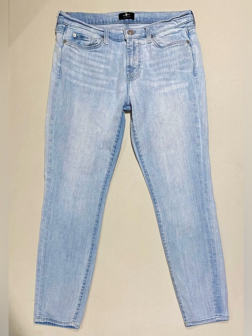7 For All Mankind "The Skinny" Light Wash Jeans, size 31